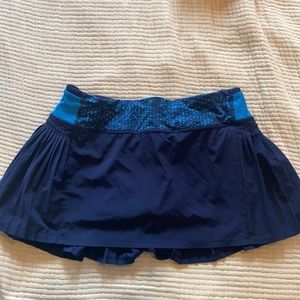 Lululemon pleat skort
